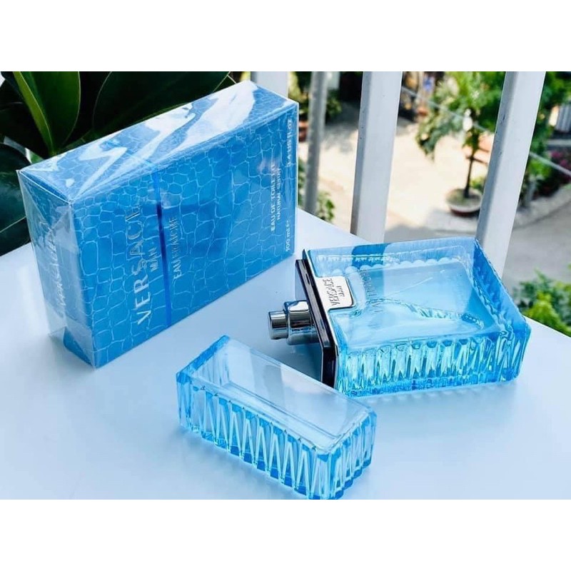 Nước hoa nam Versace Man Eau Fraiche 100ml EDT