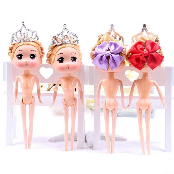 Búp bê vương miện nơ sau