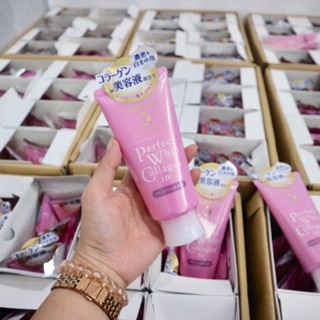 Sửa rửa mặt perfect whip collagen senka