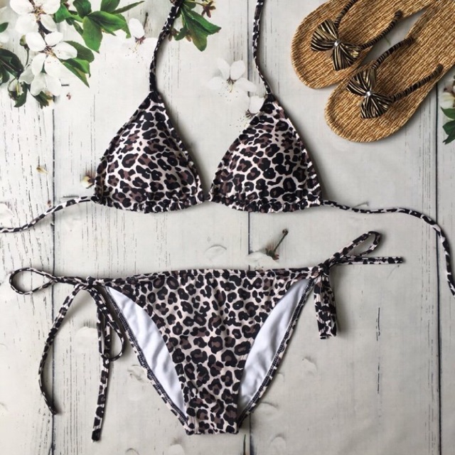 Bikini hoạ tiết da beo