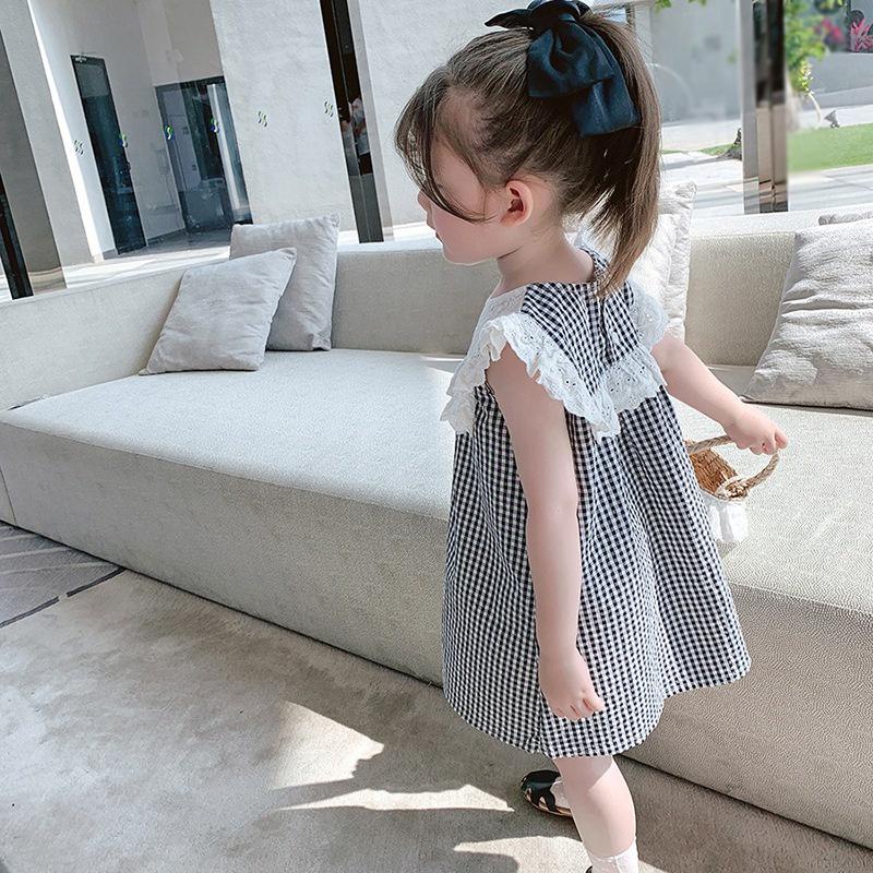 Đầm búp bê sát nách cổ tròn phối ren họa tiết kẻ sọc ngọt ngào cho bé gái