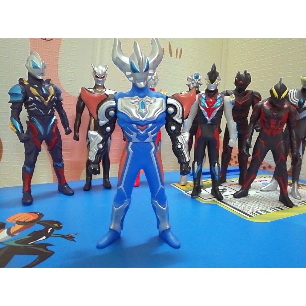 Mô hình Ultraman Geed Magnificent 23cm Series Phim Ultraman Siêu nhân điện quang [Đồ Chơi 24/7]