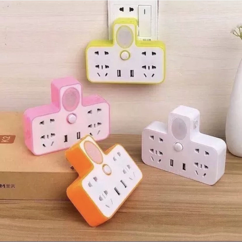 Bộ Ổ Điện Chia 2 Cổng USB Có Đèn Led (Giao Màu Ngẫu Nhiên).
