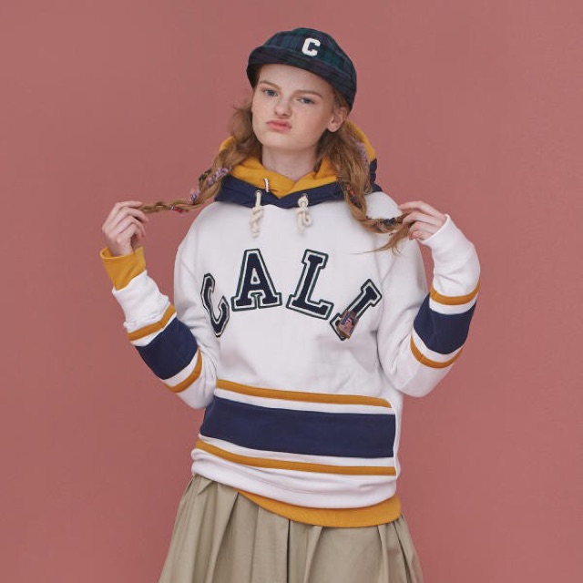 Áo Hoodie Who.A.U Hàn Quốc