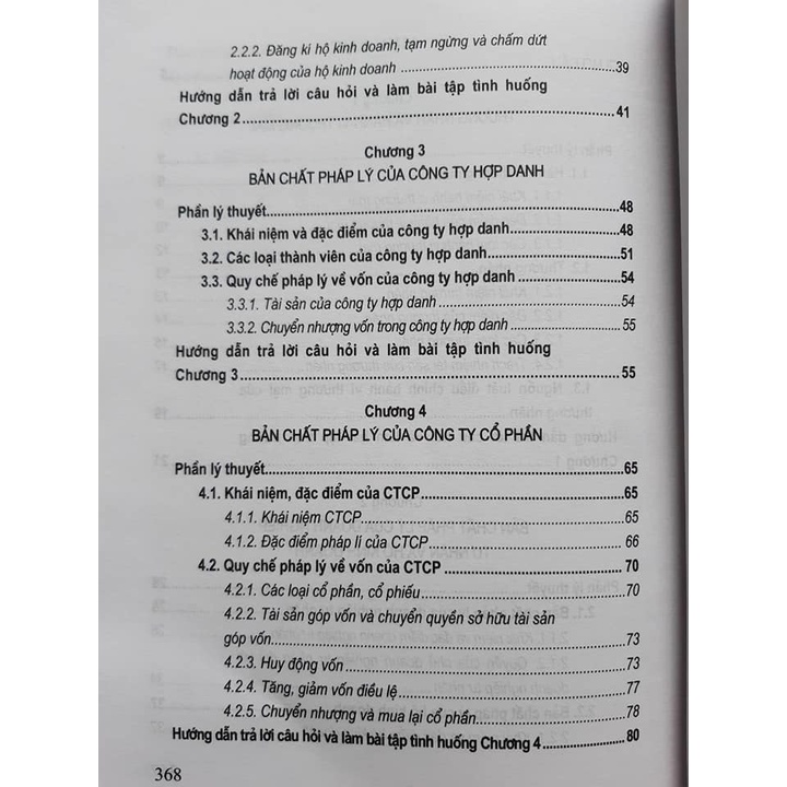 Sách Hướng Dẫn Môn Học Luật Thương Mại Tập 1