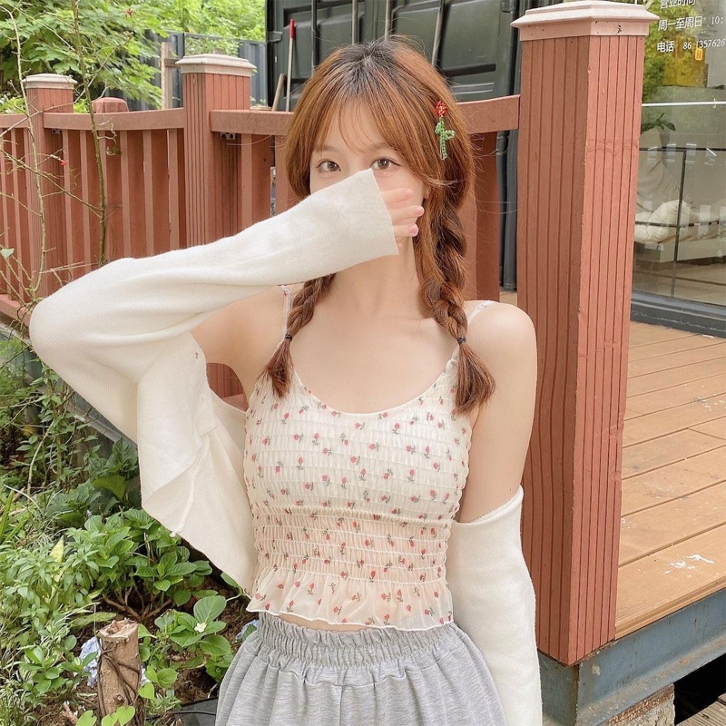 Áo Croptop Hai Dây Không Tay Cổ Chữ V Họa Tiết Hoa Có Đệm Ngực Phối Ren Slin Cho Nữ