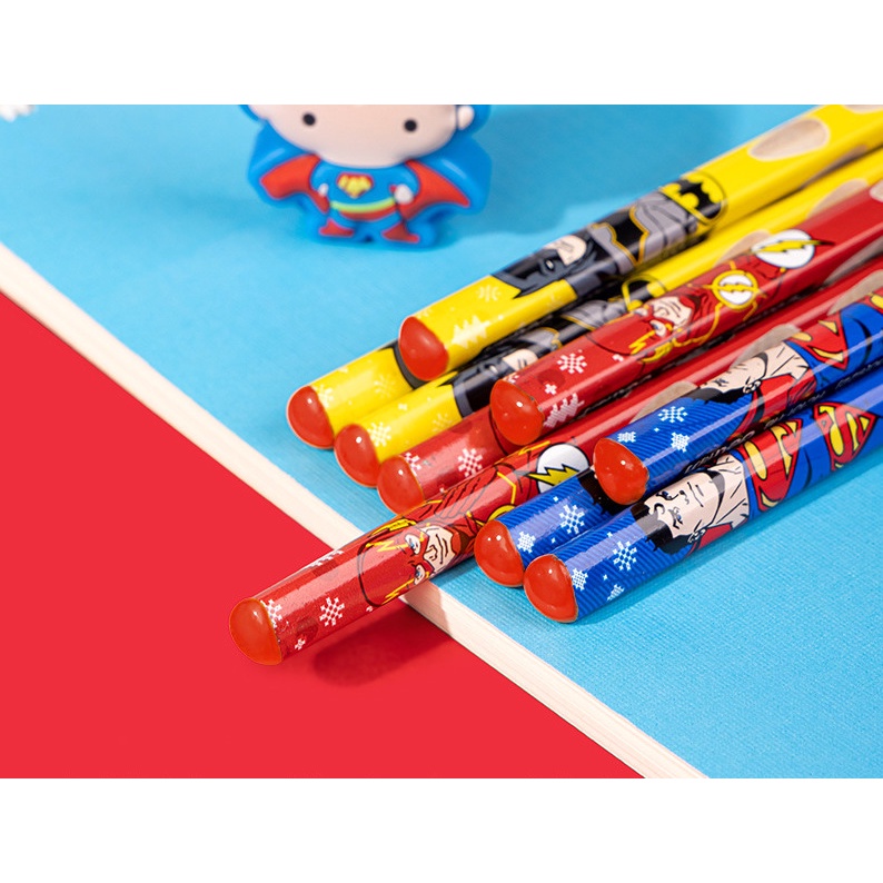 Bút chì Deli định vị tay hình siêu nhân - 1hộp 12 chiếc - HC101