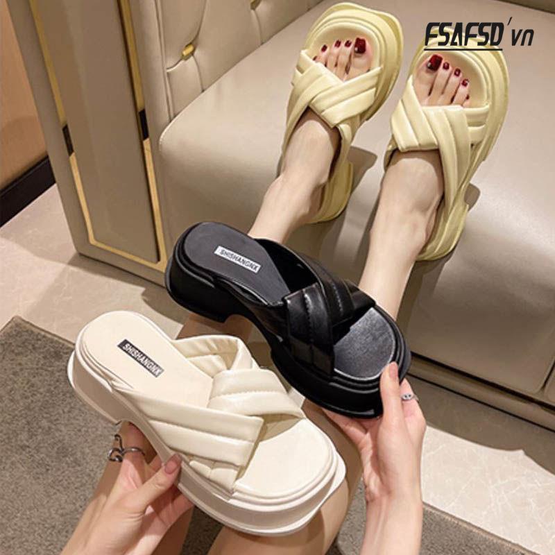 Dép Đế Dày Hở Ngón Chống Trượt Thiết Kế Mới Thời Trang Mùa Hè Dành Cho Nữ 2022