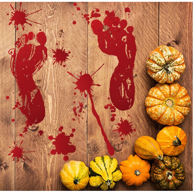 Decal dán tường HALLOWEEN - Bàn Chân Máu