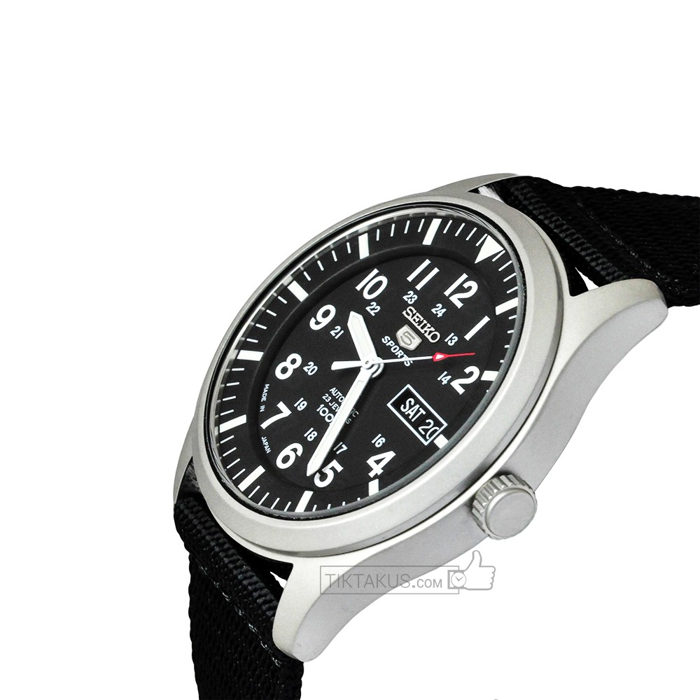 Đồng hồ nam dây dù Seiko 5 Sport SNZG15J1 ( Đen)