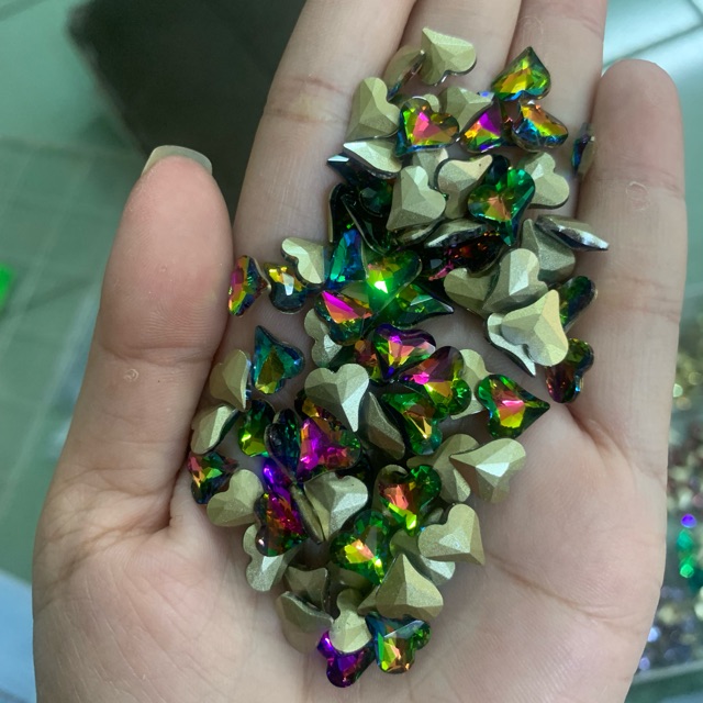 Đá khối 06 ( giá 1v )