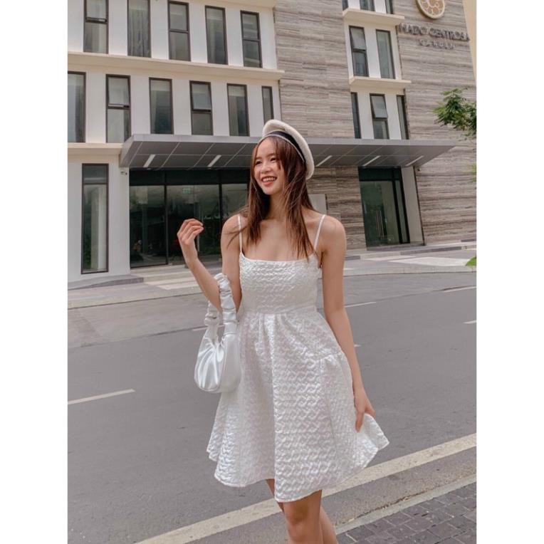 Đầm Xinh SWAN DRESS thiết kế cao cấp tinh tế chất vải Tapta dày dặn sau lưng đan dây xoè nhẹ phần đuôi New ྇