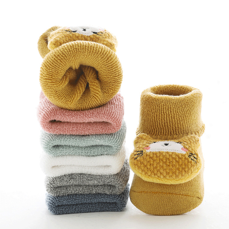 Vớ Cotton Giữ Ấm Chống Trượt Cho Bé