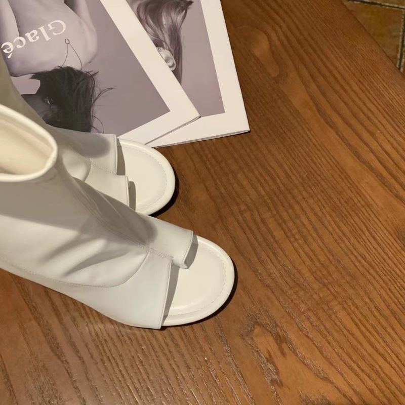 x Boot Xỏ Ngón 9p Hở Mũi Da Mềm Êm Fullbox Cao Cấp