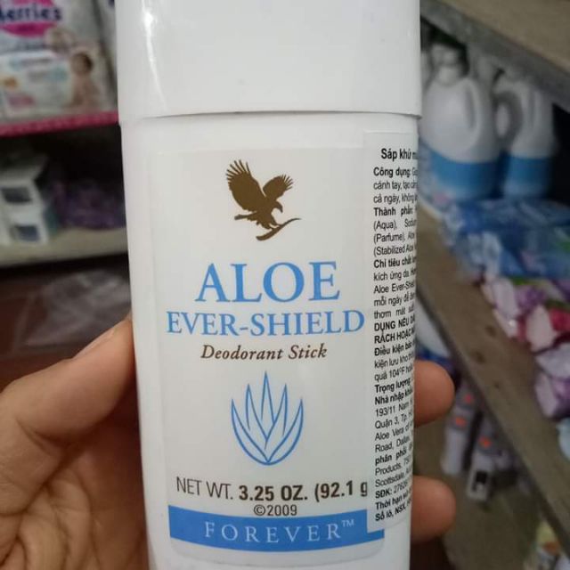 Lăn khử mùi Aloe Ever Shield