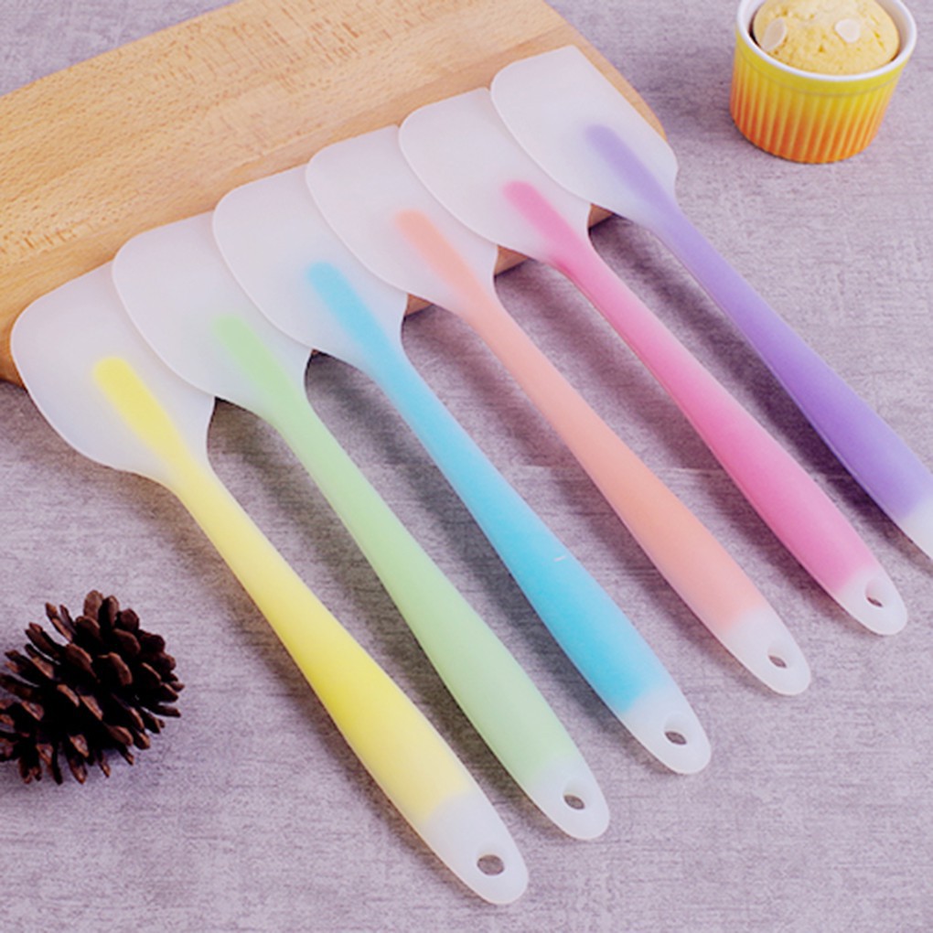 Muỗng silicone đánh kem làm bánh