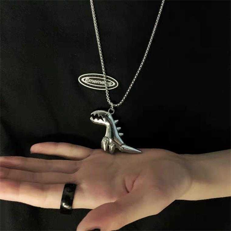 [Giao Hàng Miễn Phí] Dây Chuyền 2216 Mặt Hình Khủng Long Phong Cách Hip Hop Cho Cặp Đôi