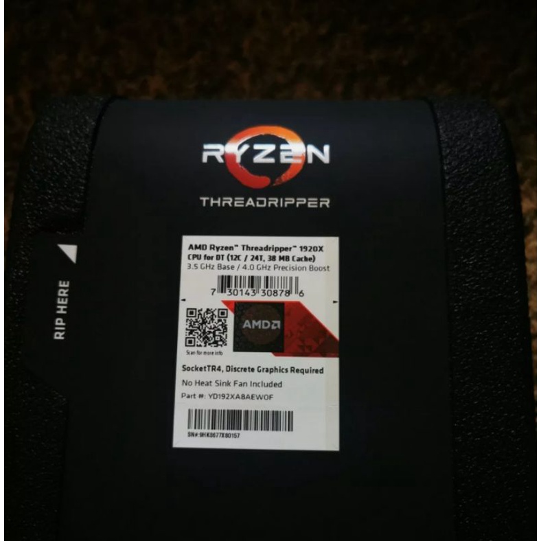 Bộ vi xử lí AMD RYZEN THREADRIPPER 1920 X 12 Lõi 3,5Ghz