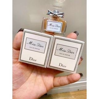 Nước hoa Miss Dior Absolutely blooming - Mini 5ml  - 𝗕𝗮𝗰𝗰𝗮𝗿𝗮𝘁.𝗦𝘁𝗼𝗿𝗲.𝗦𝗴𝗻𝟭