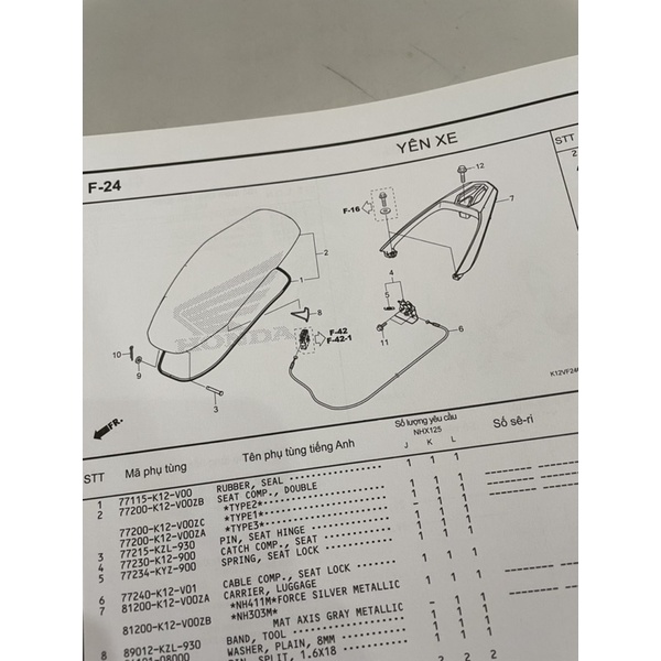 Cụm khóa yên xe (bản lề yên) lead 125 chính hiệu honda