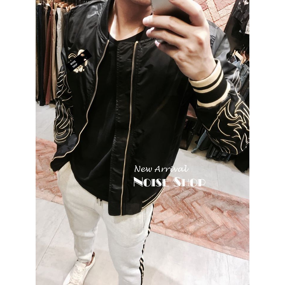 Áo Khoác Gió Họa Tiết Thêu Tay