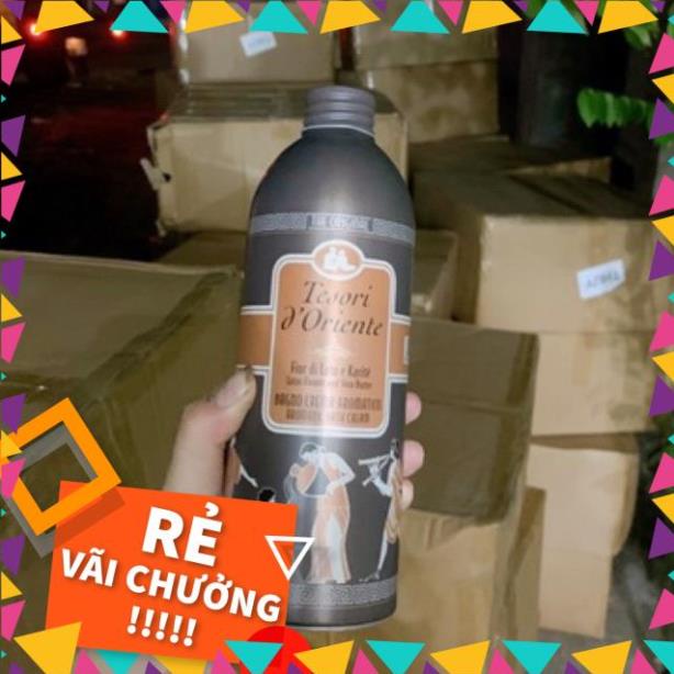 Sữa tắm xích hương hoa sen 500ml tặng kèm vòi rời