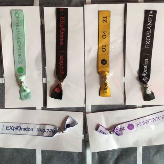 Exo vòng tay concert