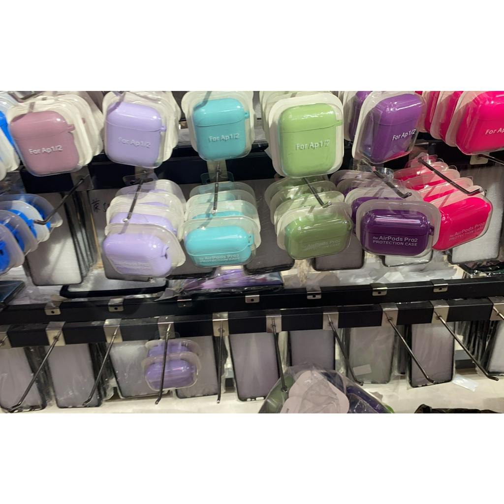 Vỏ Bảo Vệ Hộp Sạc Tai Nghe Airpods pro 1 / 2 / 3 pro2 Bằng Silicon Mềm Gắn Móc 24 Màu Trơn