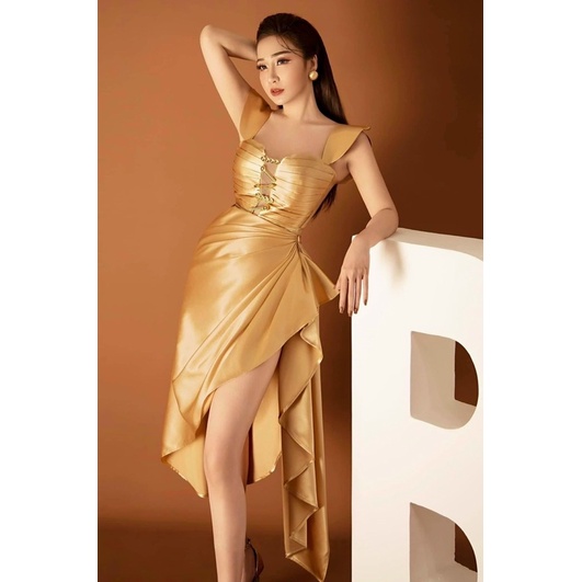 Đầm body  set rời jum đùi + tùng eo rời siêu tôn dáng + 4 phụ kiện gim cài TRIPBLE T DRESS - size S/M/L - MS210Y