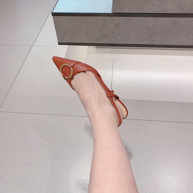 Giày Charles & Keith size 35