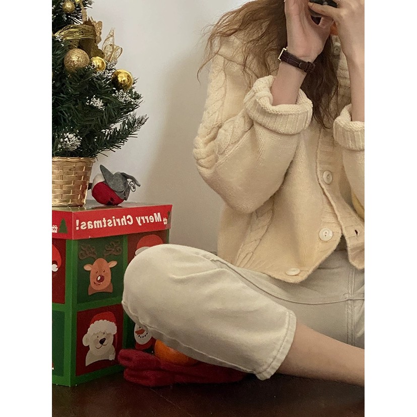 Hàng Sẵn_Áo len sáp mềm màu đỏ lưới phụ nữ áo khoác len dệt kim xoắn phong cách hàn