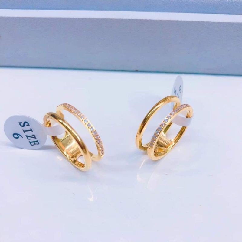 nhẫn cartier love titan mạ vàng 18k