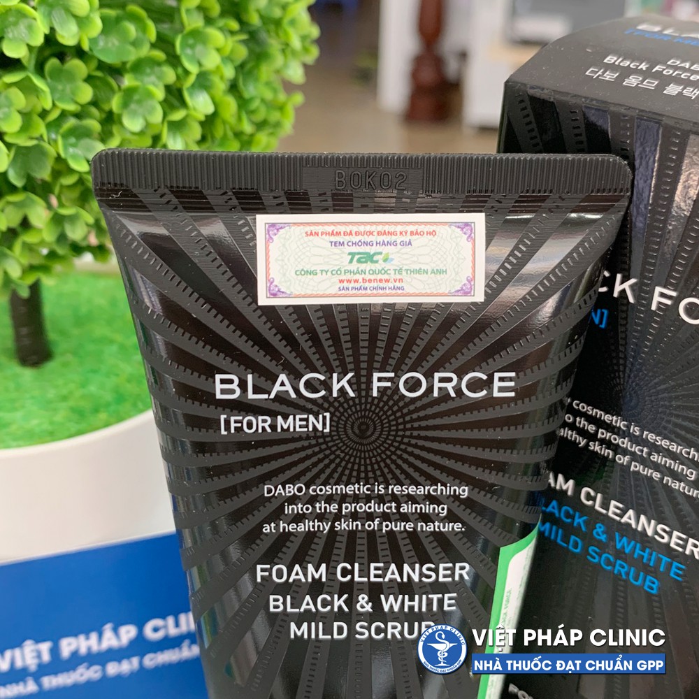 Sữa Rửa Mặt Nam Than Hoạt Tính Dabo Black Force