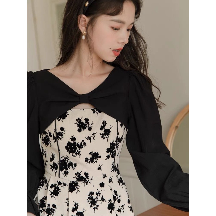 Đầm Hoa Phối Màu Tương Phản Thắt Nơ Eo Thời Trang 2022 Mới Cho Nữ