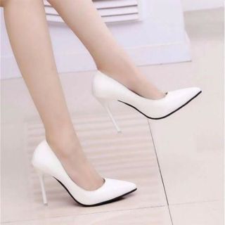 Giày Louboutin trắng 11p