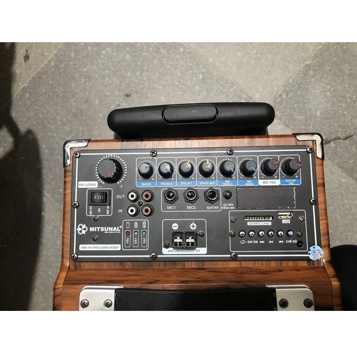 Loa kéo di động cao cấp Mitsunal M8 có Mic DelayNhại , Mic Tress, Mic Bass - Kèm theo 2 mic không dây