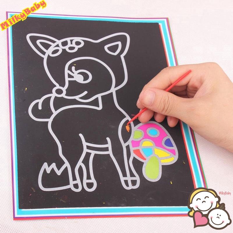 Giấy vẽ tranh ma thuật cho bé