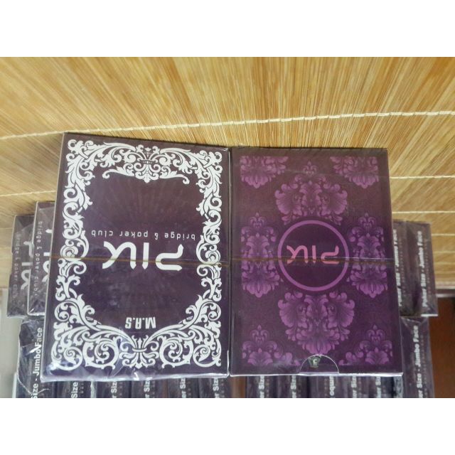 bài nhựa plastic cao cấp. làm từ chất liệu nhựa sần. cực bền. mua 1 bộ chơi mãi mãi. cực tiết tiệm.