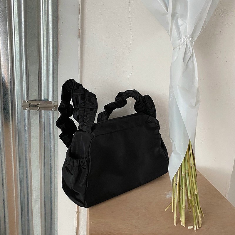 Túi Đeo chéo ROMAN BAG shoulder bag form trơn basic thiết kế độc lạ cực chất chất vải dù không thấm nước
