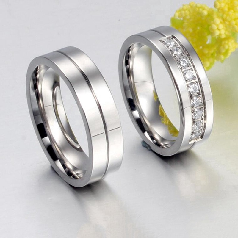 Nhẫn Titan Đính Đá Thời Trang Sang Trọng Cho Cặp Đôi