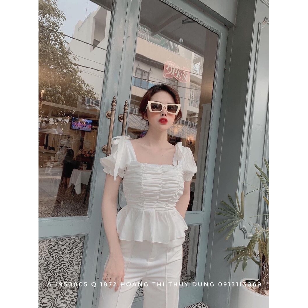 áo cổ vuông tay bồng nơ vai xinh xắn