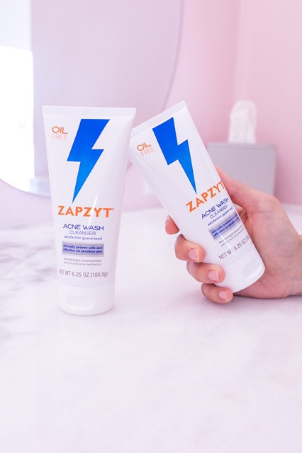 Sữa rửa mặt giảm mụn Zapzyt Acne Wash