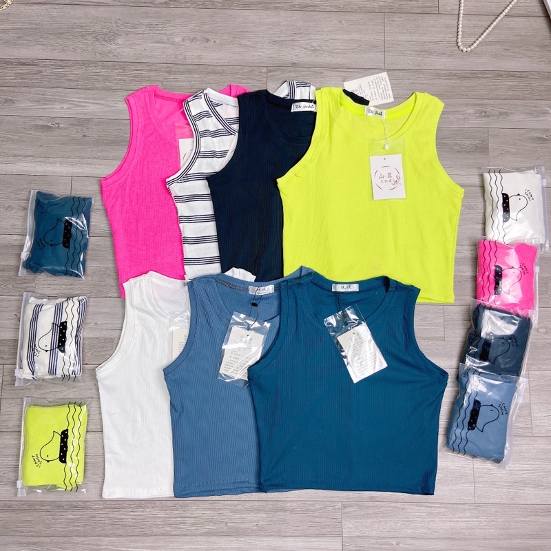 Áo ba lỗ khoét nách croptop cổ tròn