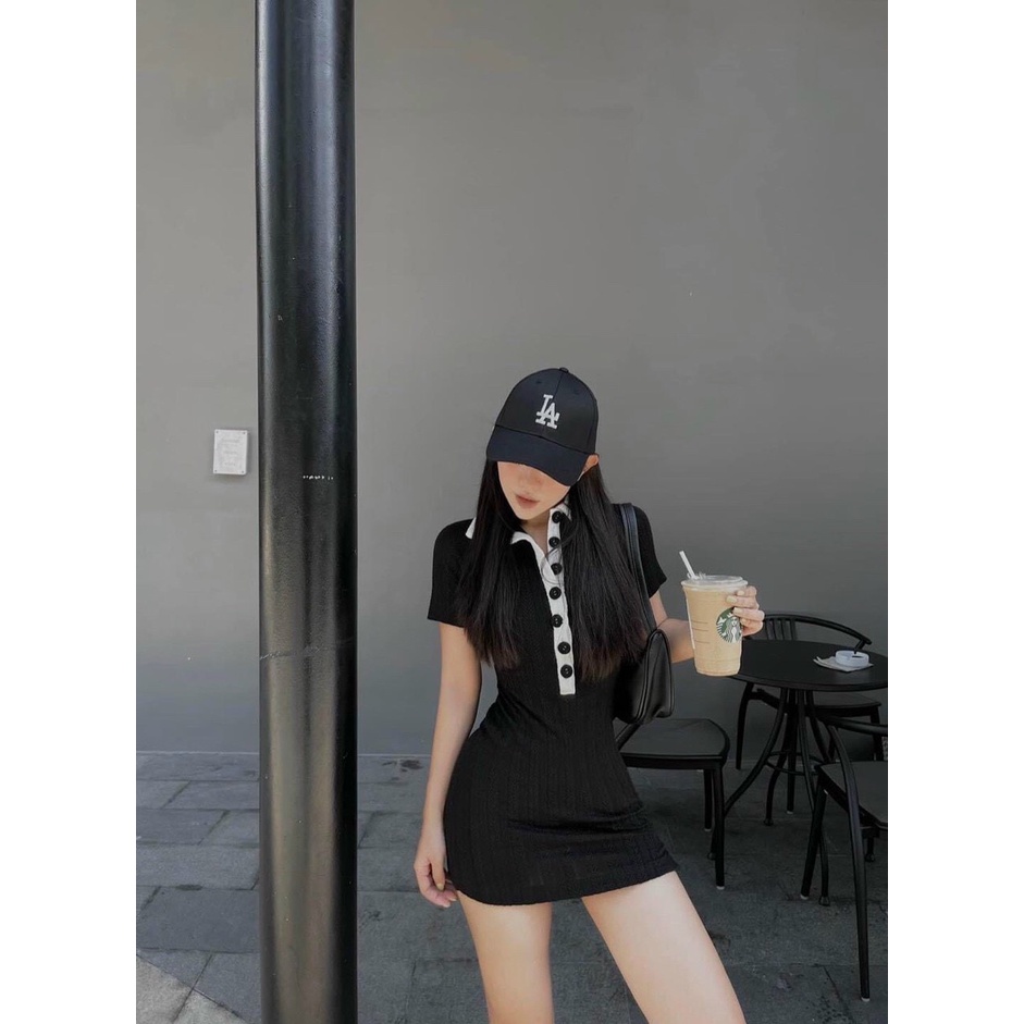 đầm body gân xương cá kiểu cổ bẻ phối nút