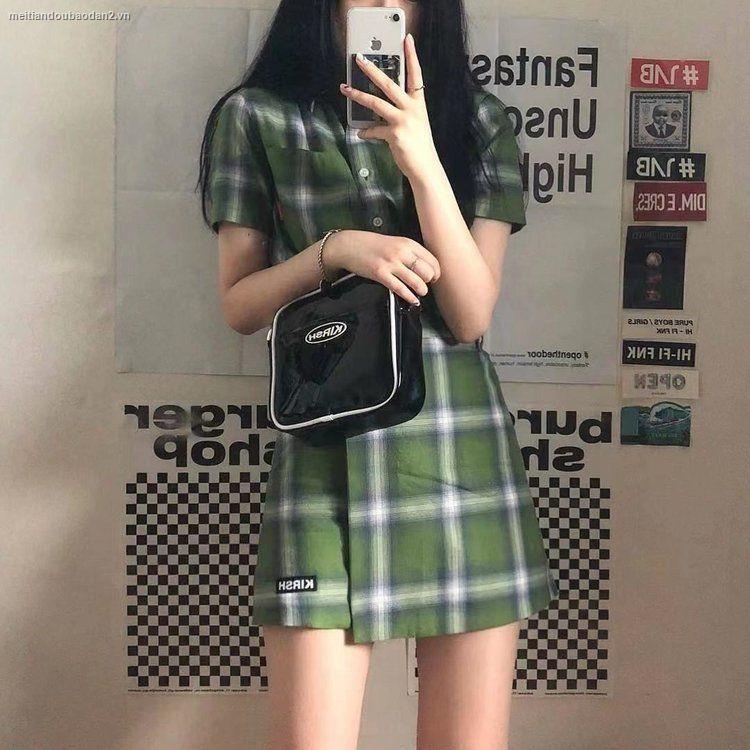 Túi đeo chéo dáng vuông họa tiết trái cherry dễ thương