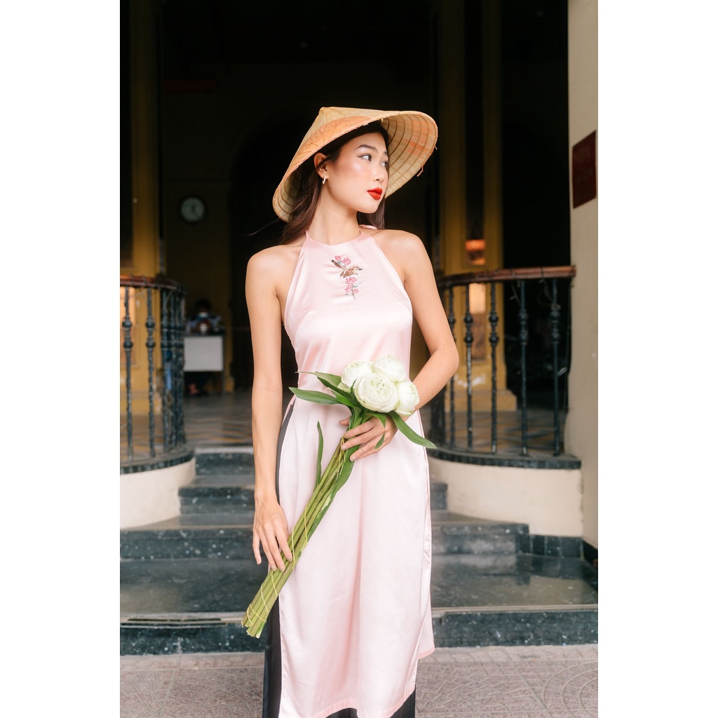 MINX - Áo Dài Yếm Thêu Tay Ngọc Trân