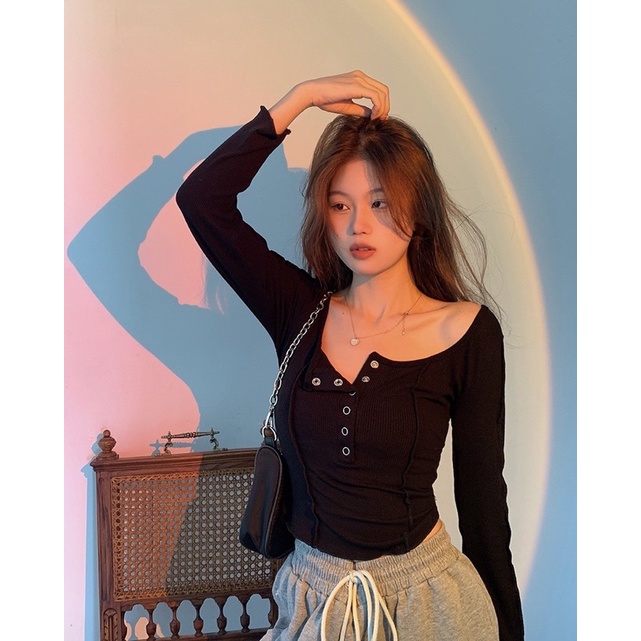 ÁO THUN GÂN TAY DÀI BẤM NÚT XINH ĐẸP