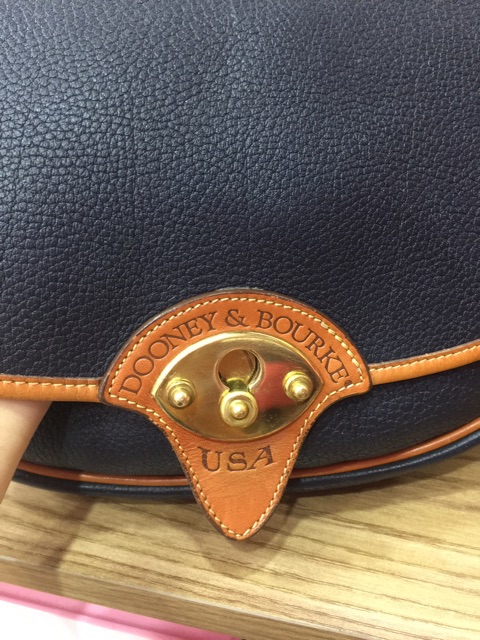 Túi Dooney & Bourke