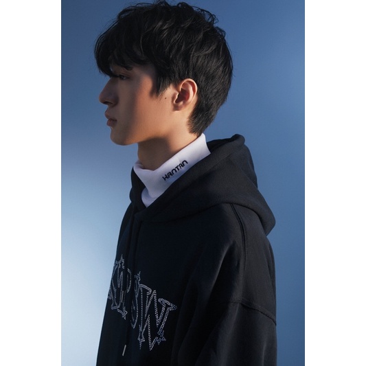 Áo hoodie thun nỉ đính đá KTSW RHINESTONES