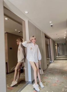 Áo sơmi cổ sen con chuột